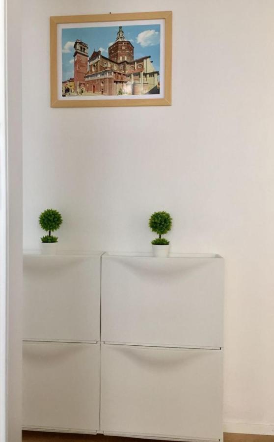 Casa Teo Pavia Citta Apartment Bagian luar foto